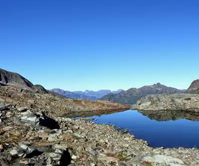 Mount Albert Edward hiking trail - natural landscape