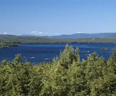 Ossipee Mountain hiking trail - natural landscape