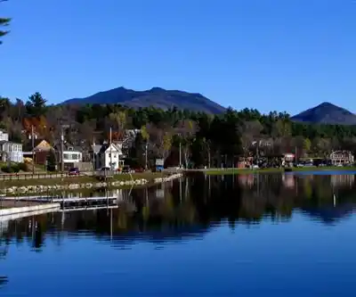 Saranac Lake hiking trail - natural landscape