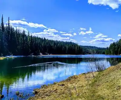 Explorer le sentier Blue Earth Lake Provincial Park