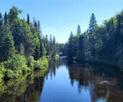 Paysage de Réserve Faunique De Papineau-labelle - randonnée pédestre