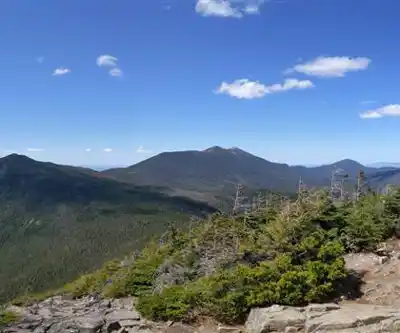 Sentier de randonnée Whaleback Mountain - paysage naturel