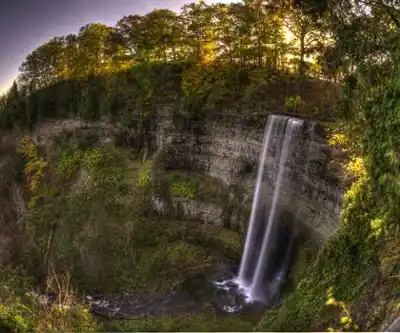 Tews Falls (Reservation Required) hiking trail - natural landscape