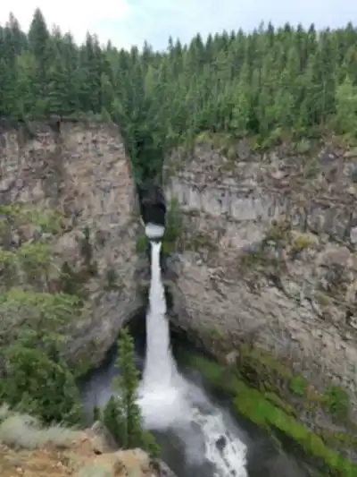 Wells Gray Provincial Park hike - nature and outdoors