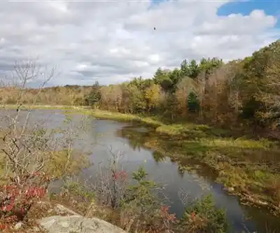 Marble Rock Conservation Area hiking trail - natural landscape