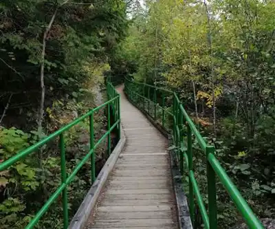 Discover Les Sentiers Du Saguenay in Saguenay - Lac-Saint-Jean