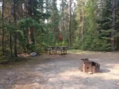 Blue Lake Provincial Park hike - nature and outdoors