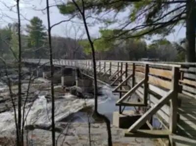 Vue en randonnée de Parc De La Rivière Batiscan