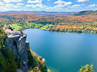 Sentier de randonnée Mont Pinacle - Parc Harold F. Baldwin - paysage naturel