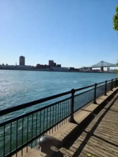 Parc Jean-drapeau hike - nature and outdoors