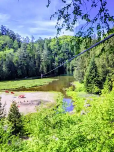 On the trails of Arbraska Laflèche