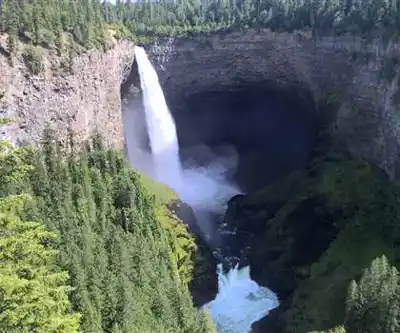 Explore Clearwater Lake trail