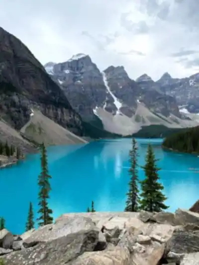 Moraine Lake hike - nature and outdoors
