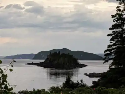 Vue en randonnée de Parc National Du Bic