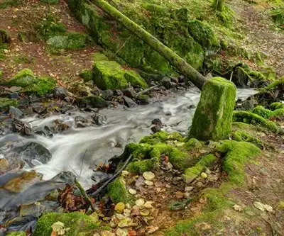 Grande cascade de Tendon hiking trail - natural landscape