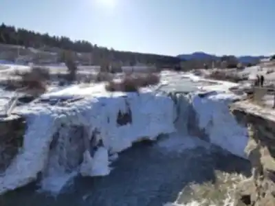 Vue en randonnée de Lundbreck Falls