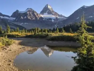 Vue en randonnée de Mount Assiniboine Provincial Park