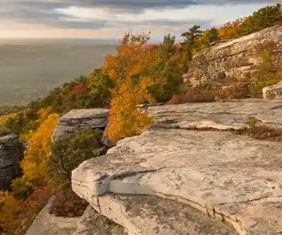 Sentier de randonnée Sam's Point Area of Minnewaska State Park Preserve - paysage naturel