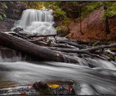 Hiking view of DeCew Falls