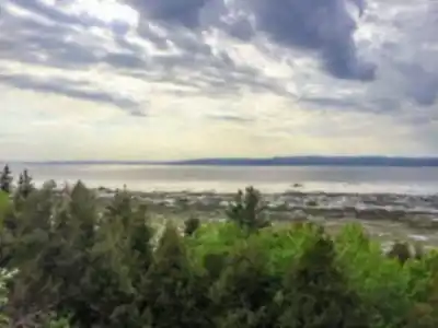Hiking view of Camping de la Batture SEBKA