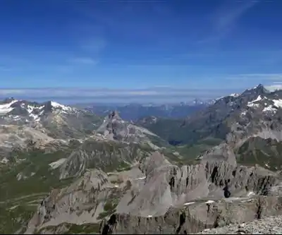 Parc national de la Vanoise hiking trail - natural landscape