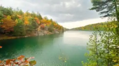 Parc De La Gatineau hiking trail - natural landscape