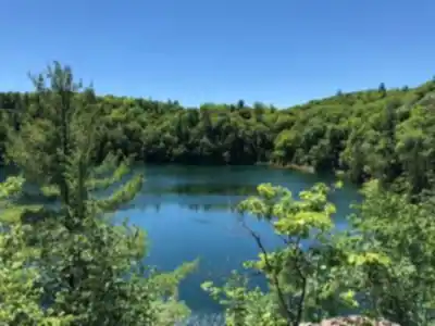 Lac Pink hike - nature and outdoors