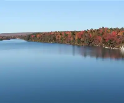 Sentier de randonnée Lake Awosting - paysage naturel