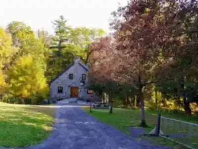 Paysage de Parc National Du Mont-Saint-Bruno - randonnée pédestre