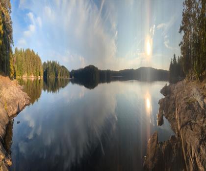 Silent Lake Provincial Park trail - hiking in Haliburton Highlands to the Ottawa Valley