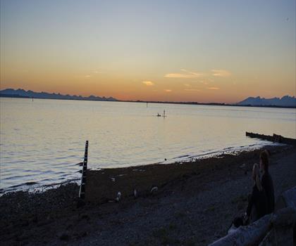 Boundary Bay trail - hiking in Vancouver Coast Mountains