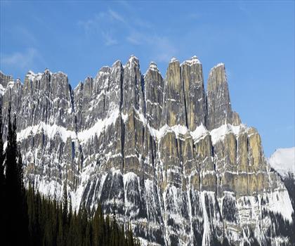 Arnica Lake trail - hiking in Canadian Rockies