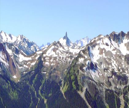 Wedge Mountain trail - hiking in Vancouver Coast Mountains