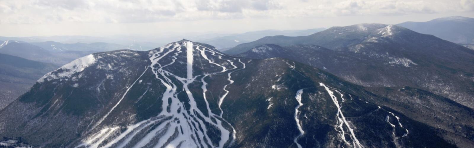 Randonnée Cannon Mountain - vue panoramique  mountain outdoor sky nature snow aerial background highland