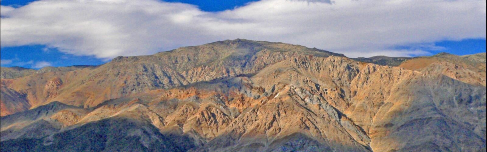 Hiking New York Butte - panoramic view  mountain nature sky outdoor valley canyon cloud background landscape desert distance hillside land