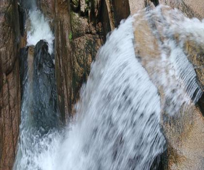 Sentier chutes Sabbaday - randonnée en Montagnes Blanches