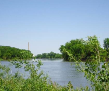 Minnesota River Mankato to Fort Snelling trail - hiking in Minnesota  tree sky water outdoor river lake nature waterside landscape plant pond shore surrounded