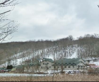 Shawnee Mountain trail - hiking in Pocono Mountains  outdoor snow sky tree fog house day