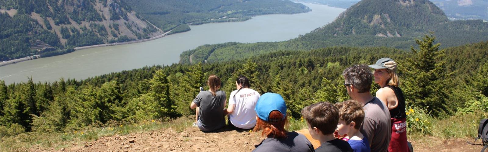 Triangle Pass trail - hiking in Columbia River Gorge