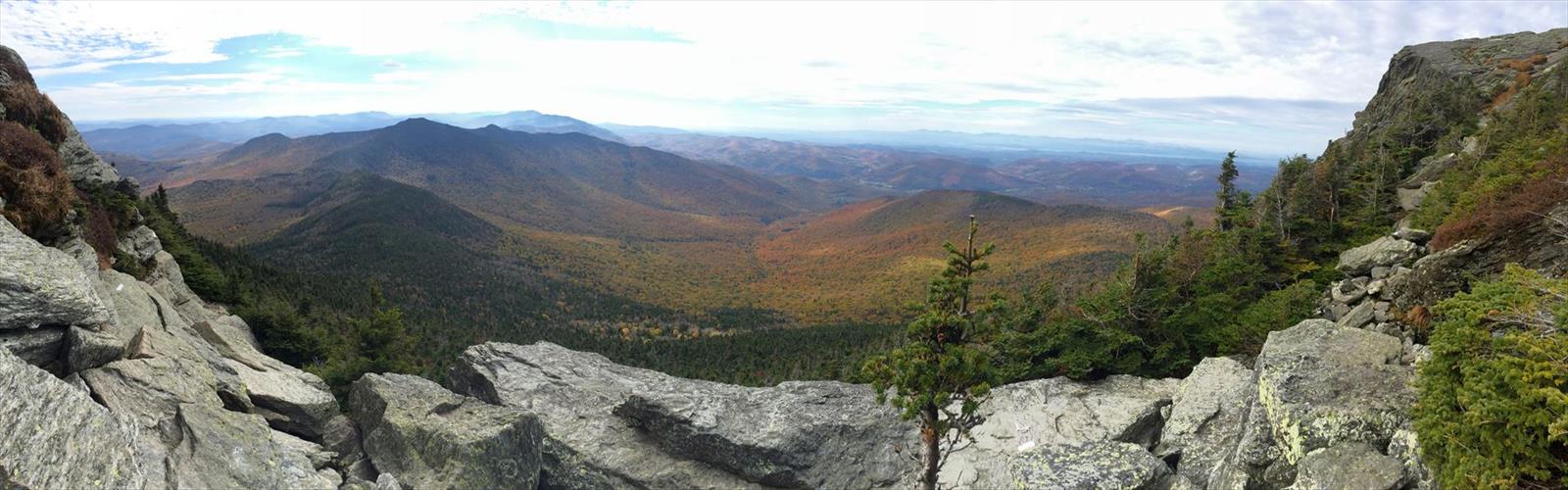 Camel's Hump State Park trail - hiking in Central Vermont