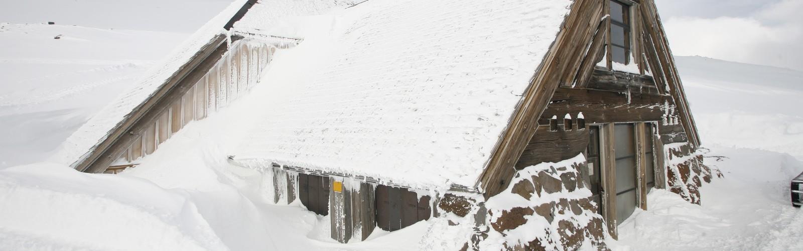 Silcox Hut trail - hiking in Mt. Hood & Columbia River Gorge
