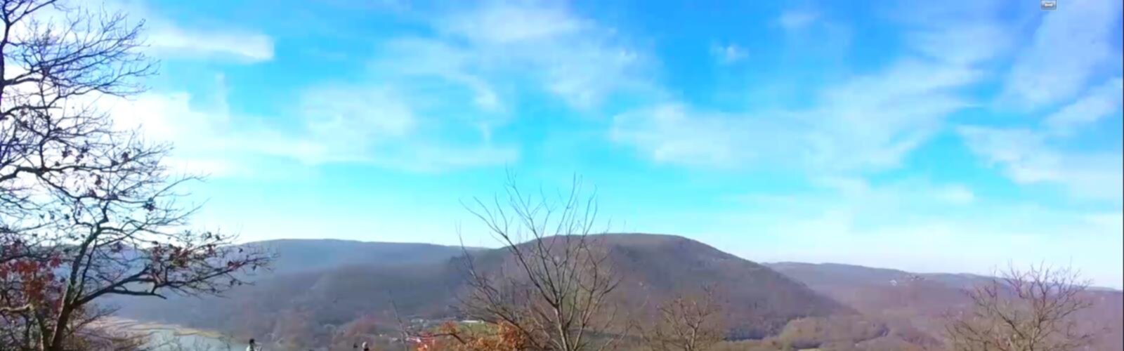 Hiking Point Mountain, New Jersey - panoramic view