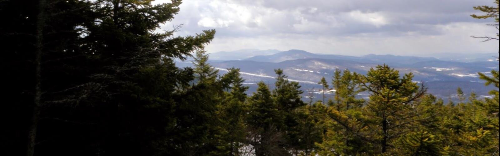 Hiking Knox Mountain, Vermont - panoramic view