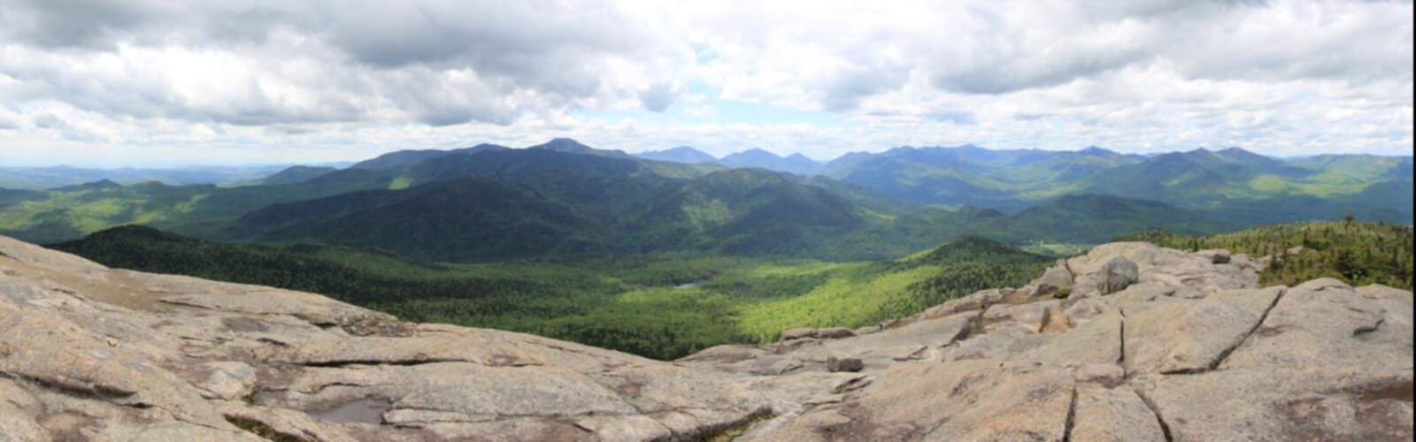 Randonnée Hurricane Mountain, New York - vue panoramique