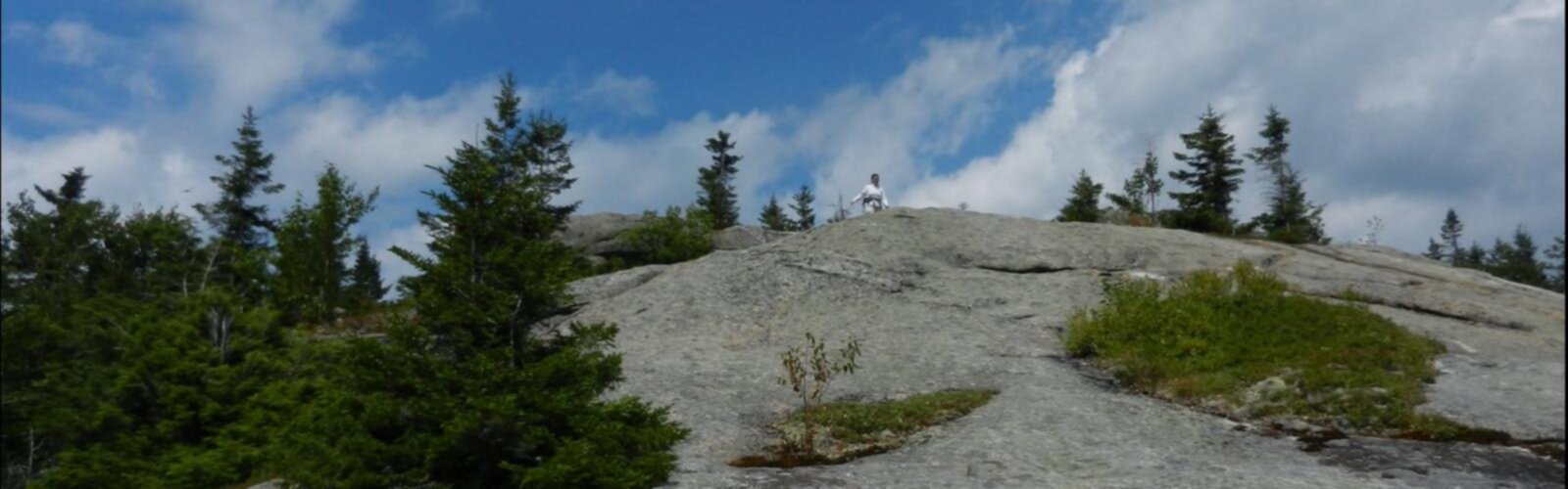 Randonnée Spread Eagle Mountain, New York - vue panoramique