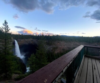 Helmcken Falls Rim trail - hiking in Cariboo Chilcotin Coast
