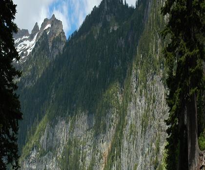 Blanca Lake trail - hiking in Puget Sound Lowlands
