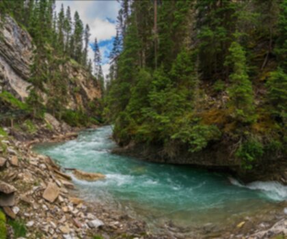 Johnston Canyon trail - hiking in Canadian Rockies