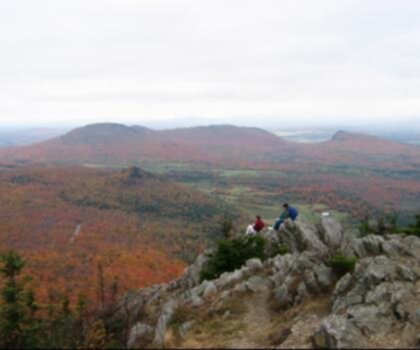 Mont Yapeitso trail - hiking in North Shore