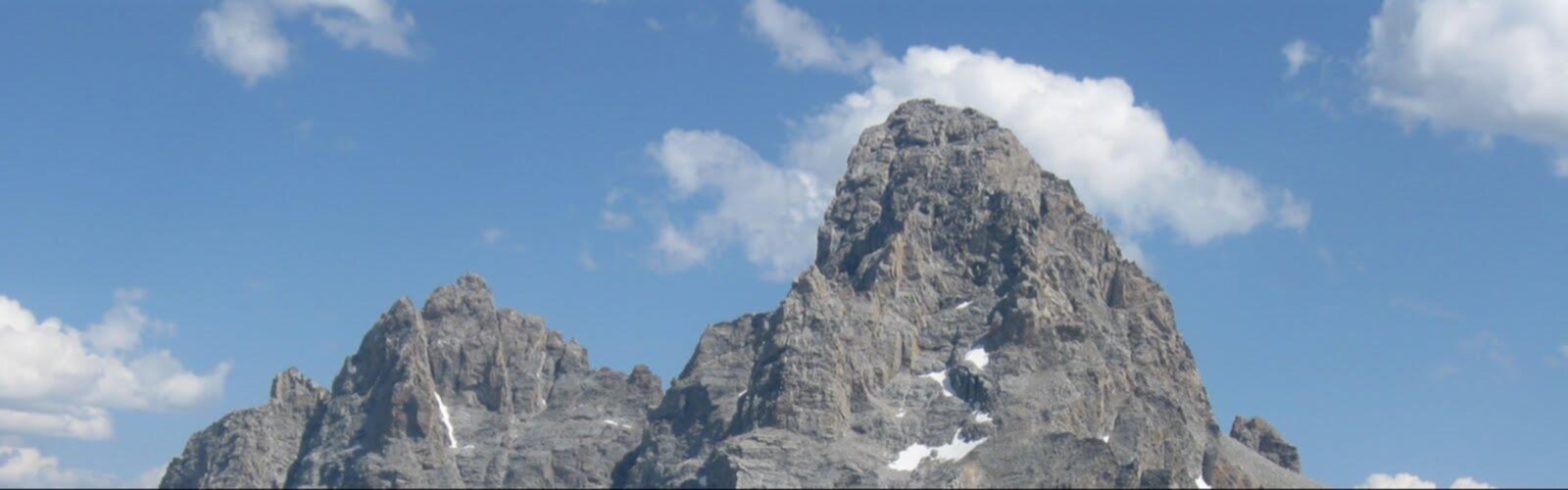 Cache Mountain, Wyoming trail - hiking in Yellowstone & Grand Teton